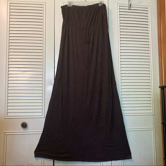 Allen B. By Allen Schwartz Dresses & Skirts - Allen B strapless long maxi dress; colors: brown; size: XL; comfy and stretchy
